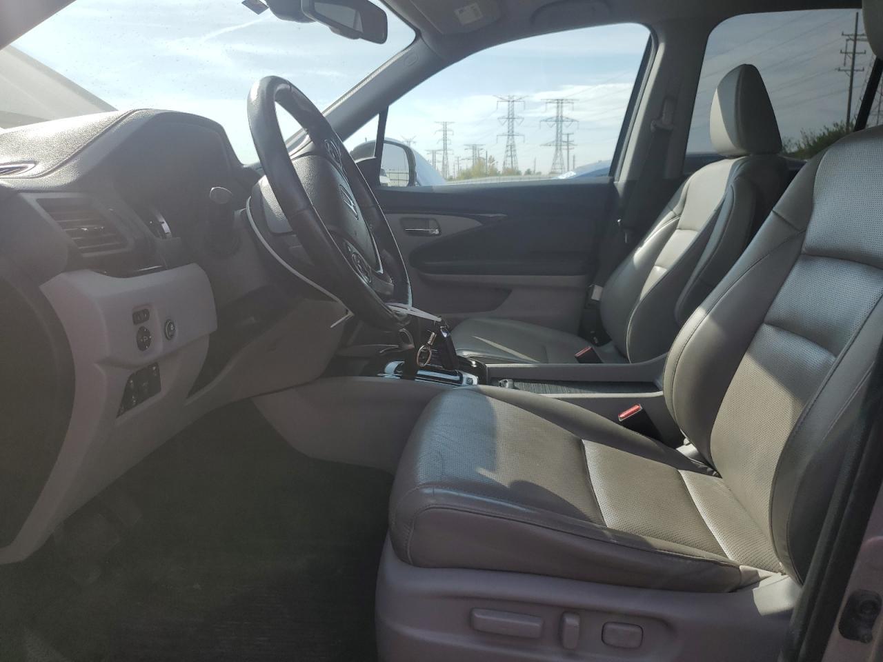 2017 Honda Ridgeline Rtl - Image 7