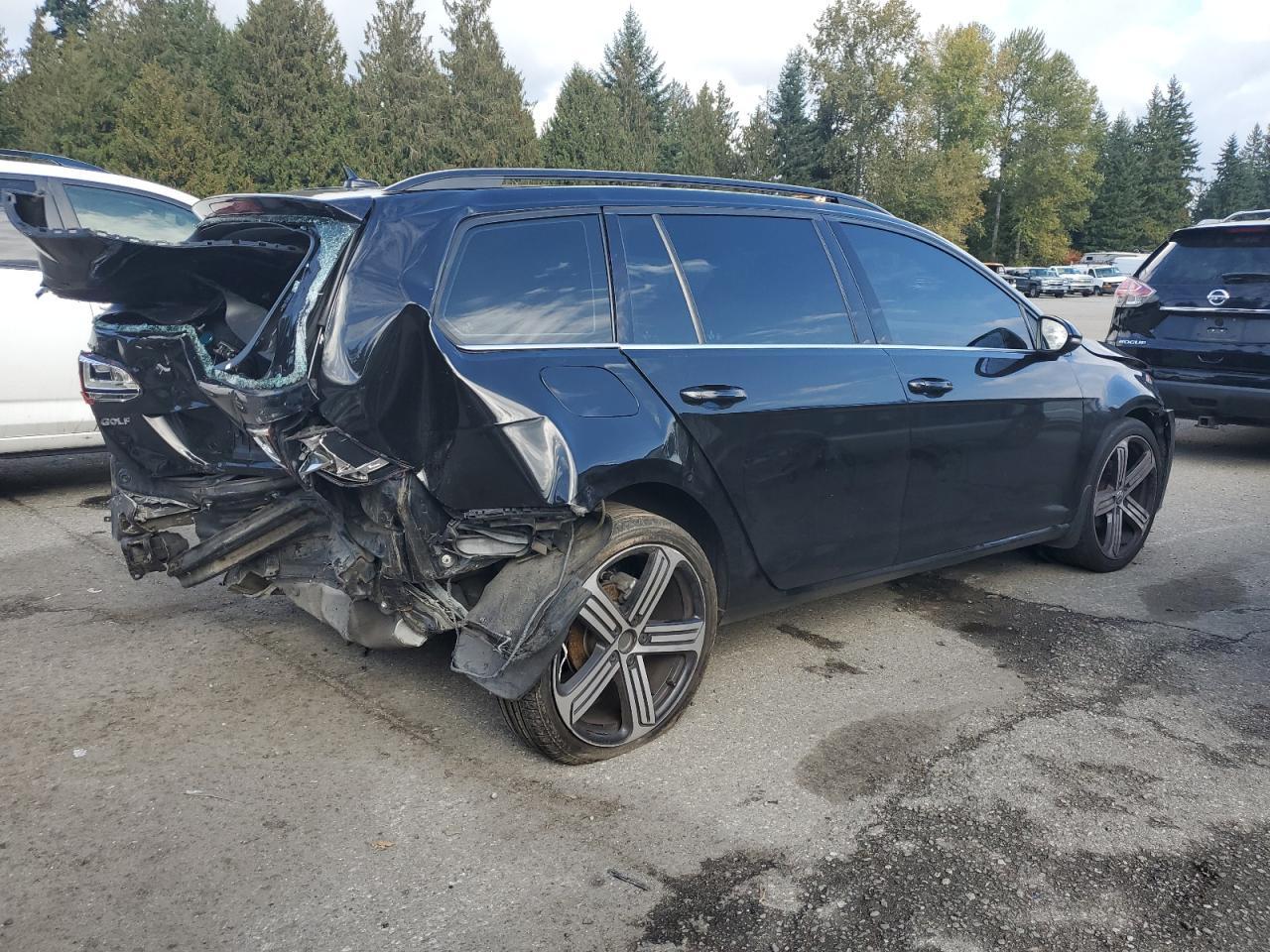 2015 Volkswagen Golf Sportwagen Tdi S - Фото 3