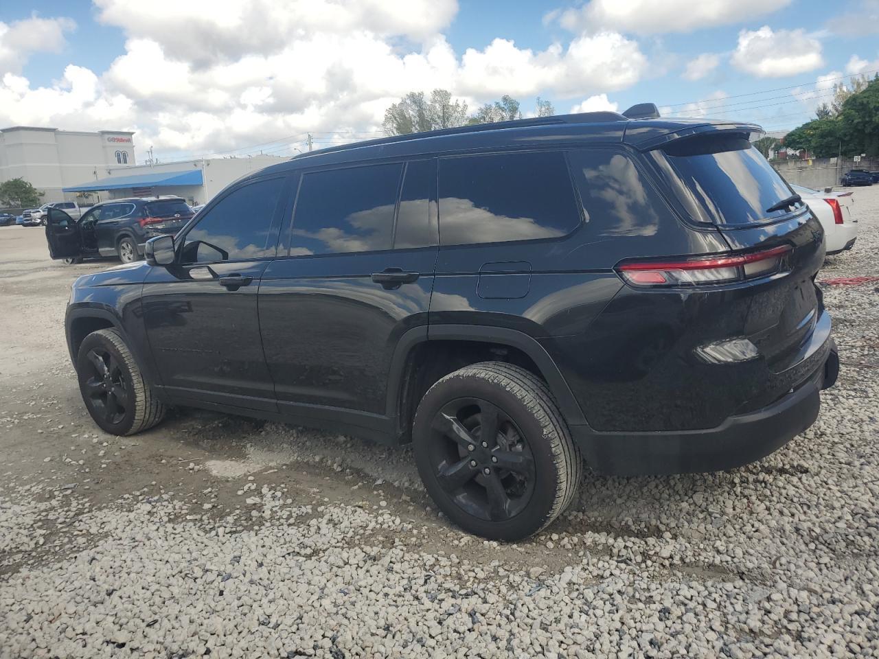 2024 Jeep Grand Cherokee L Limited - Image 2