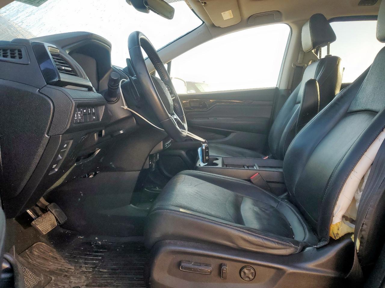 2023 Honda Odyssey Touring - Фото 7