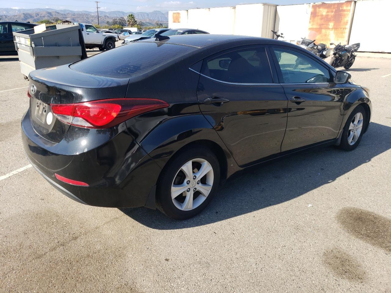 2016 Hyundai Elantra Se - Image 3