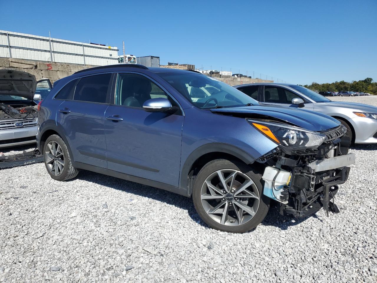 2022 Kia Niro Touring Special Edition - Фото 4