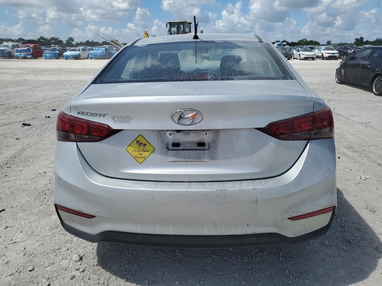 2020 Hyundai Accent Se - Фото 6