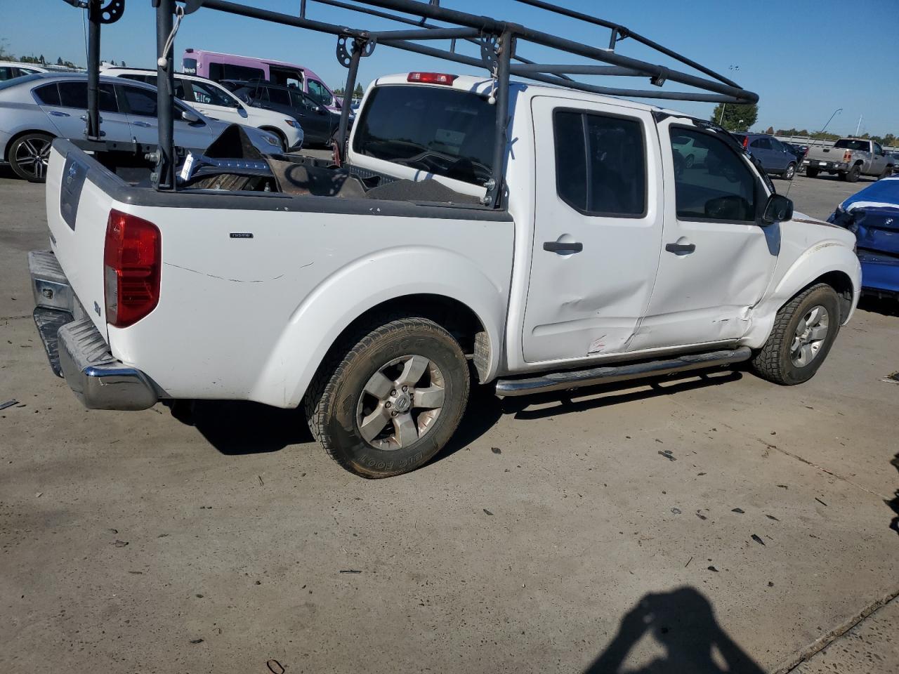 2012 Nissan Frontier S - Image 3