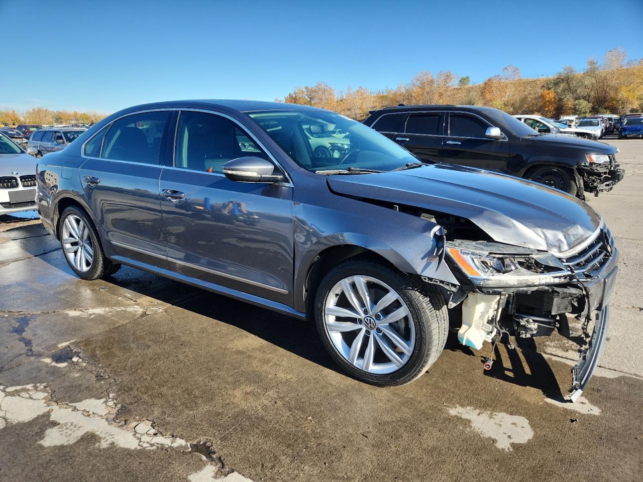 2017 Volkswagen Passat Sel Premium - Image 4