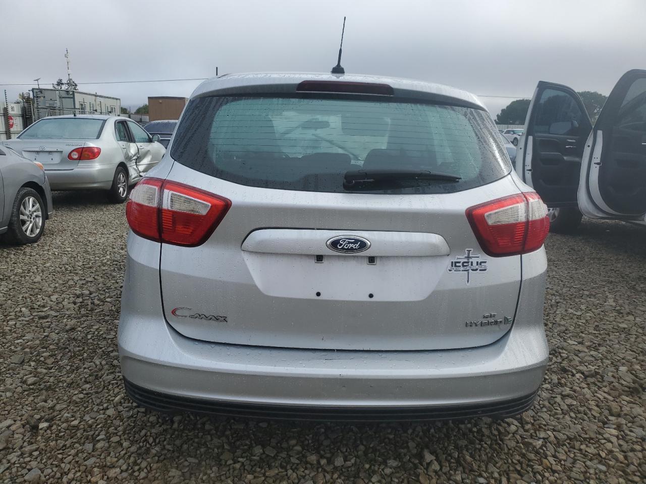 2013 Ford C-Max Se - Фото 6