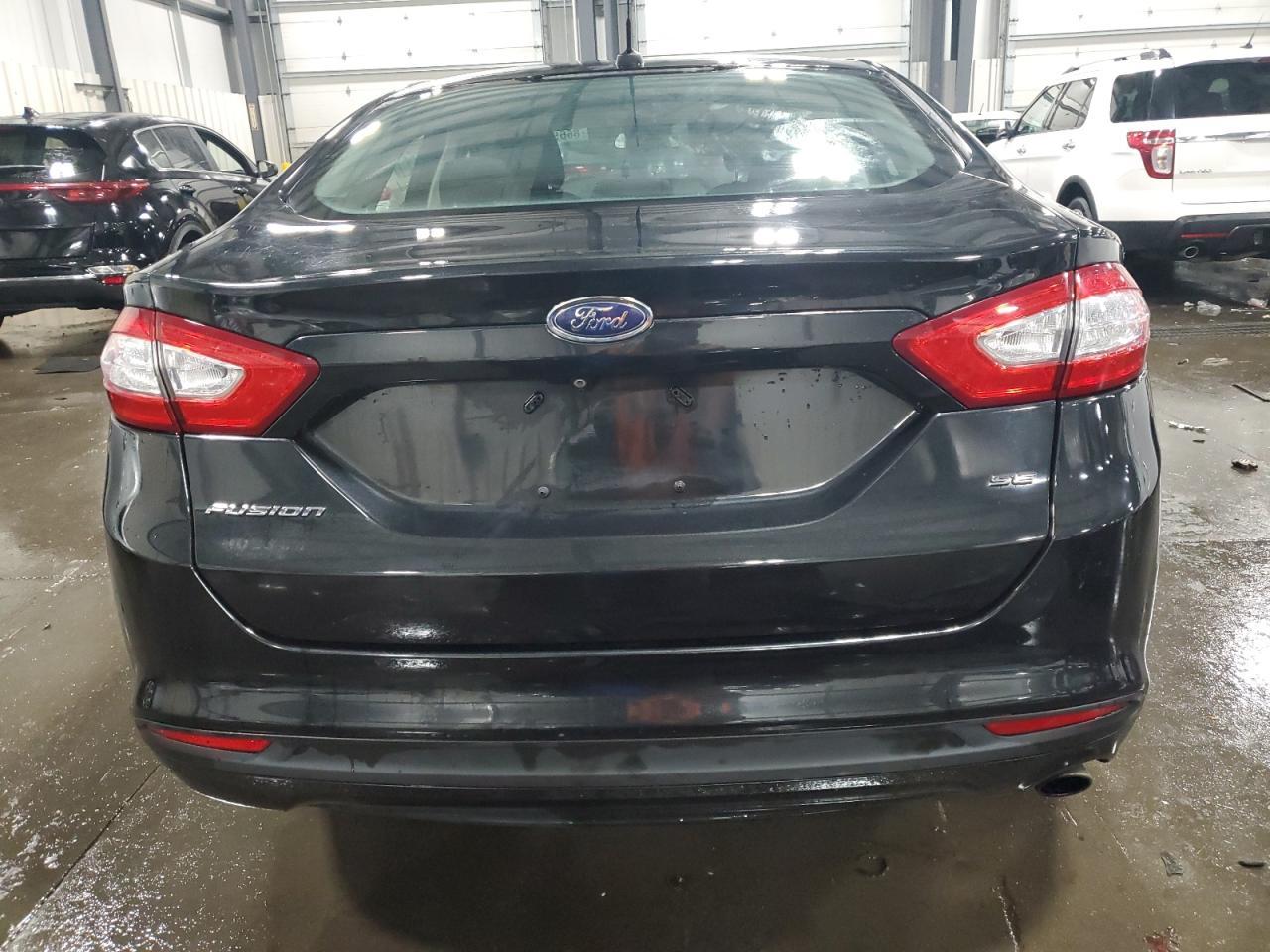 2015 Ford Fusion Se - Фото 6