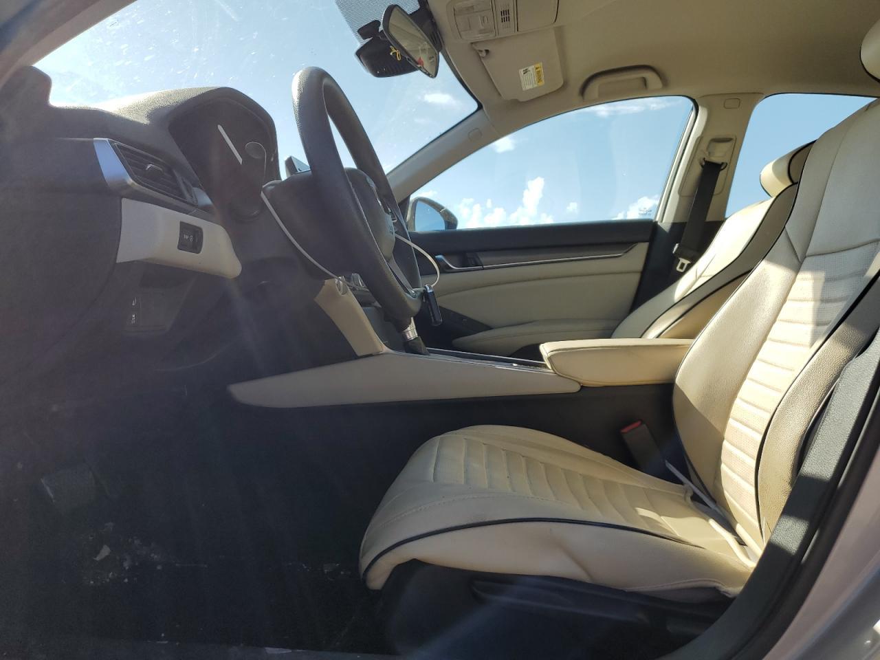 2019 Honda Accord Lx - Image 7