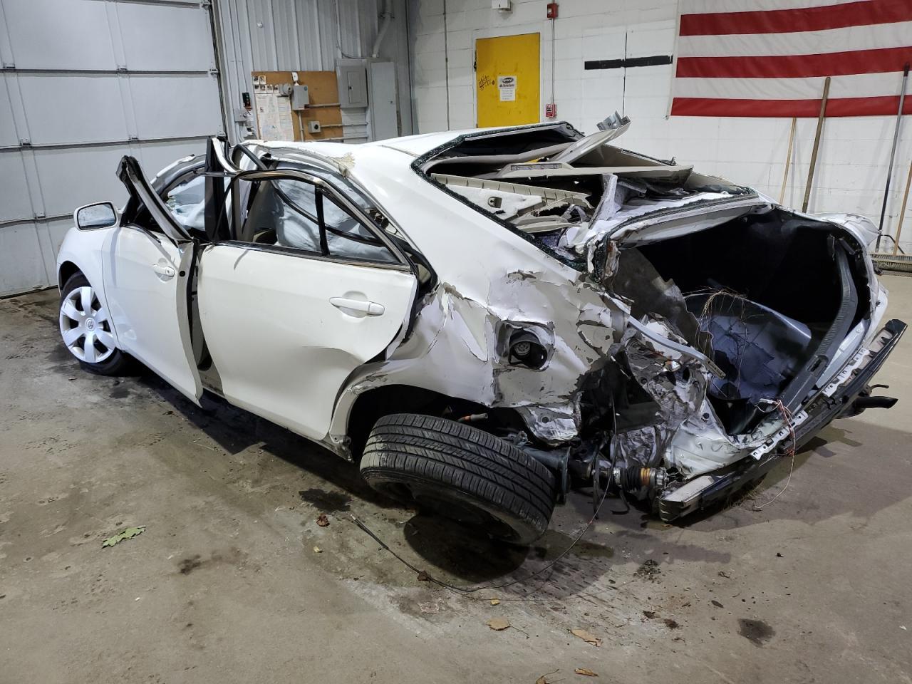 2007 Toyota Camry Ce - Image 2