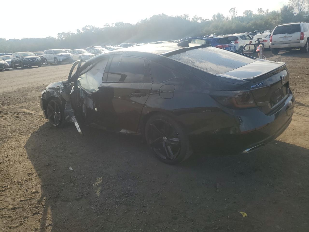 2021 Honda Accord Sport - Image 2