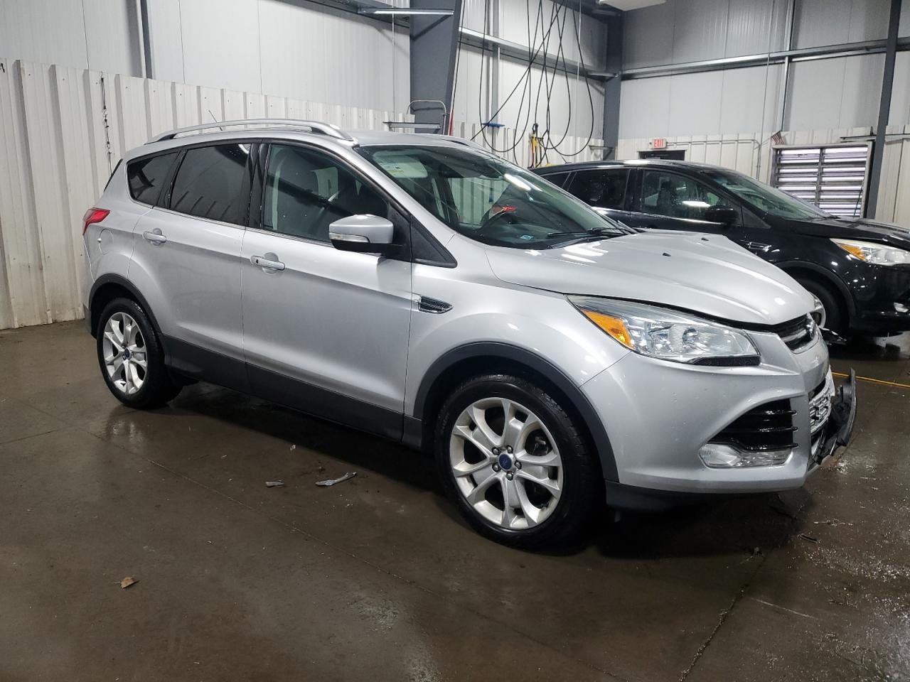 2016 Ford Escape Titanium - Фото 4