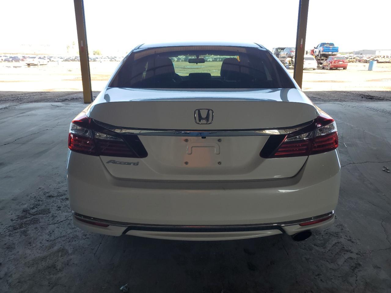 2016 Honda Accord Lx - Фото 6