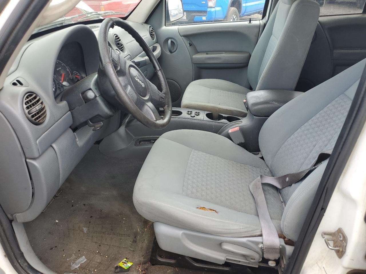 2006 Jeep Liberty Sport - Фото 7