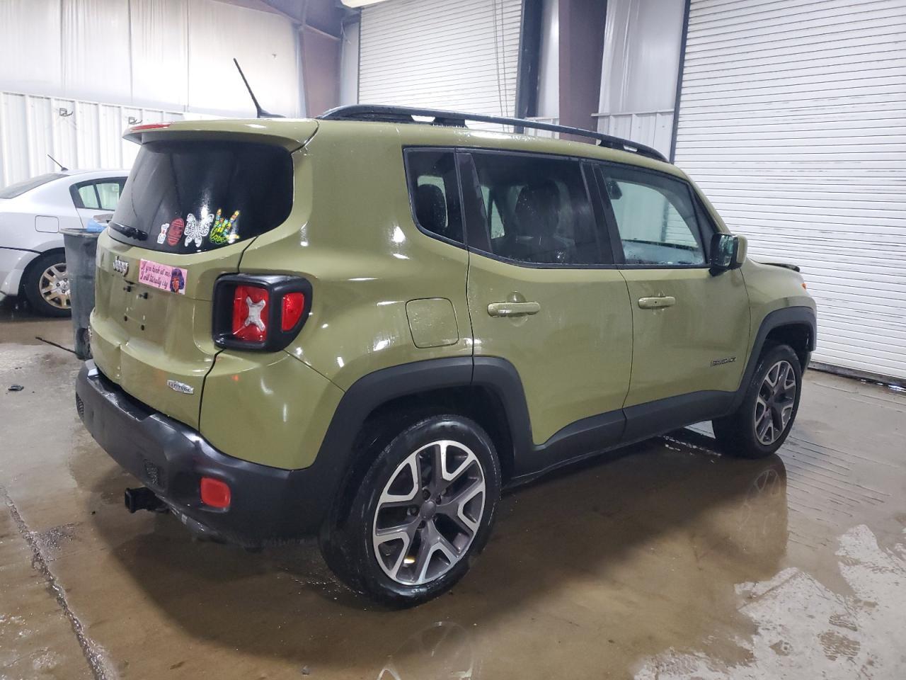 2015 Jeep Renegade Latitude - Фото 3