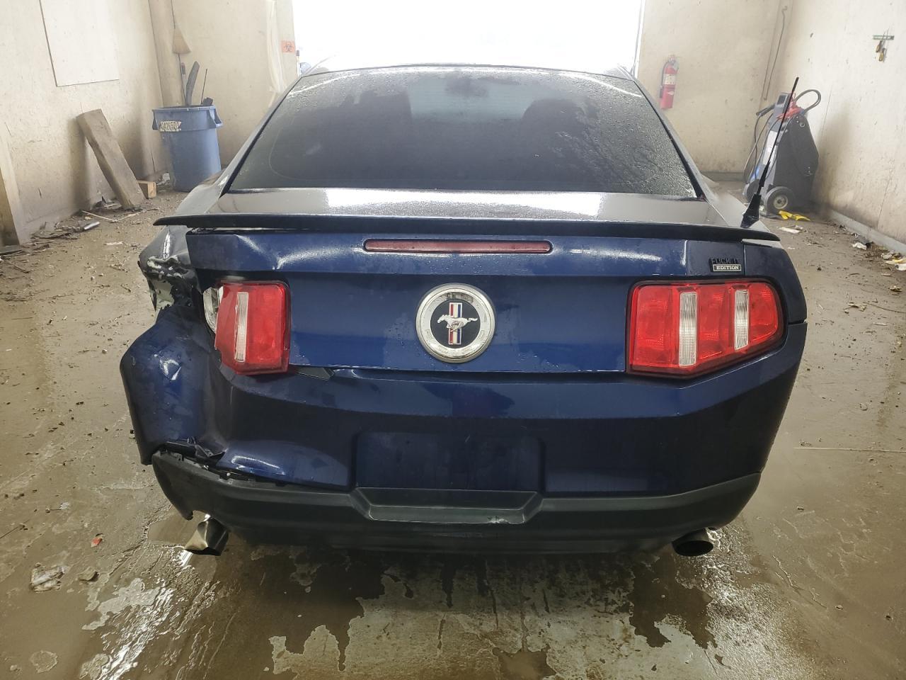2011 Ford Mustang - Image 6
