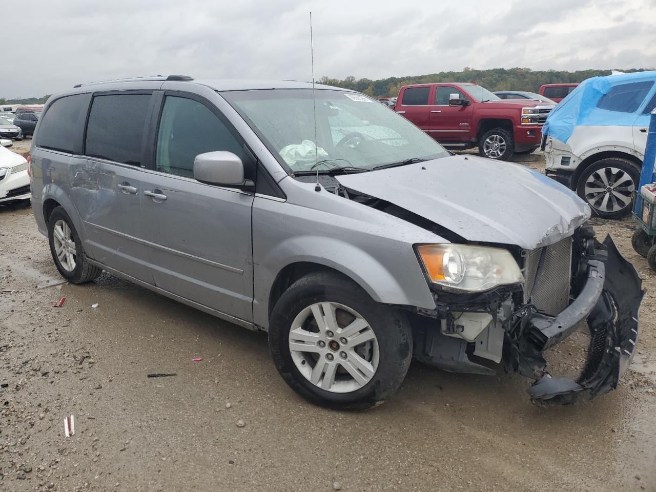 2013 Dodge Grand Caravan Crew - Image 4