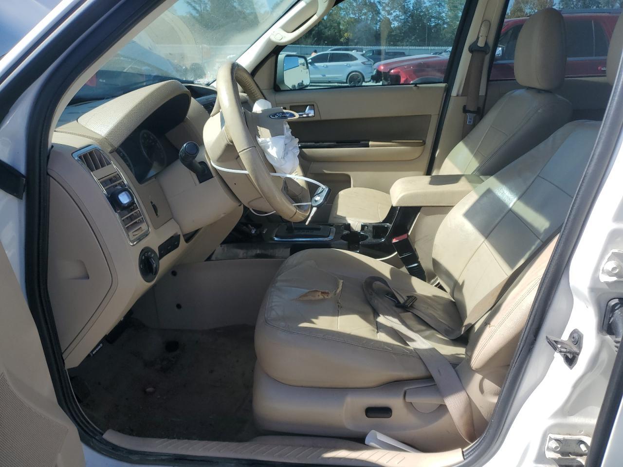 2010 Ford Escape Limited - Image 7