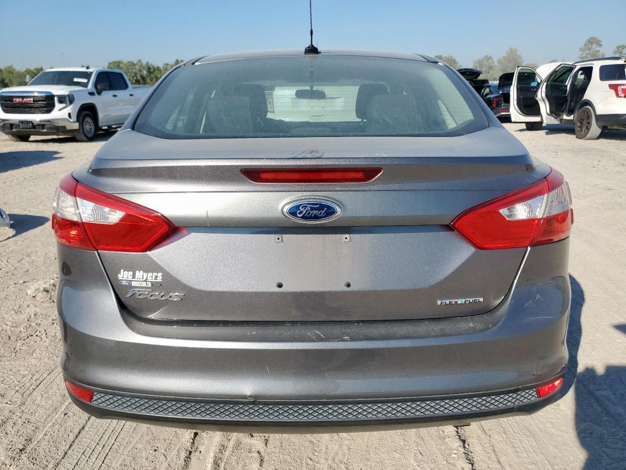 2014 Ford Focus S - Фото 6