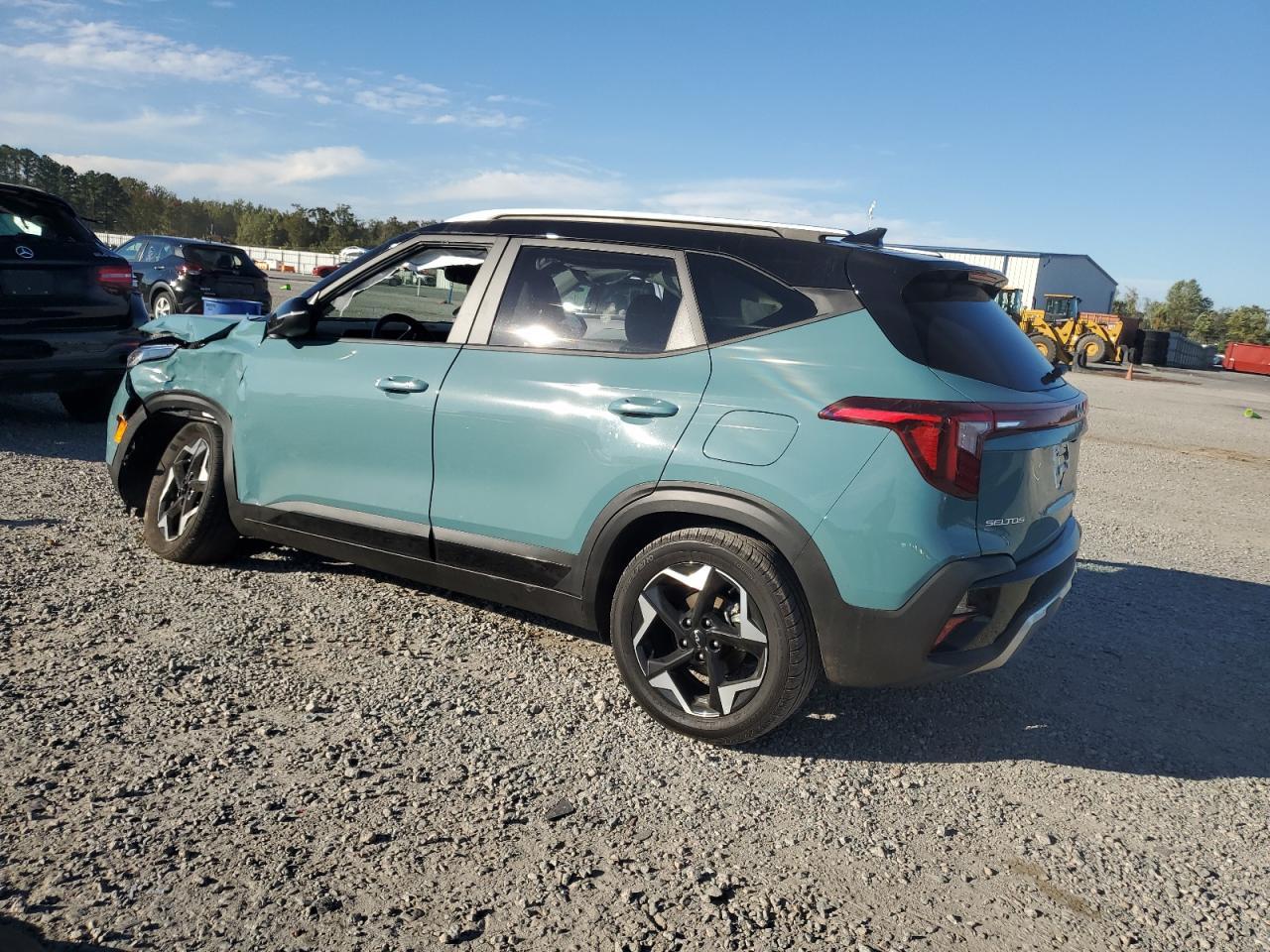 2025 Kia Seltos S - Фото 2