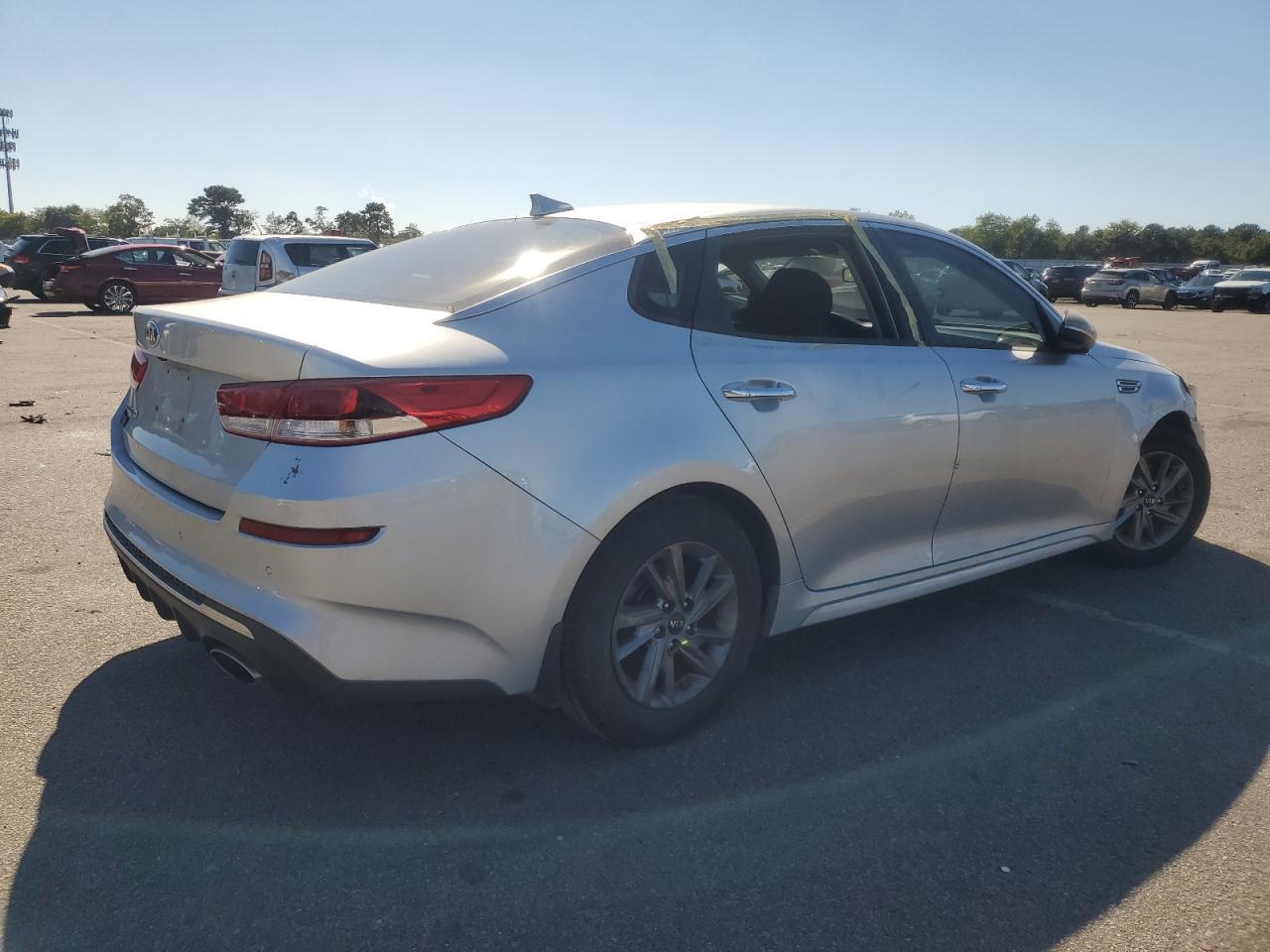 2019 Kia Optima Lx - Фото 3