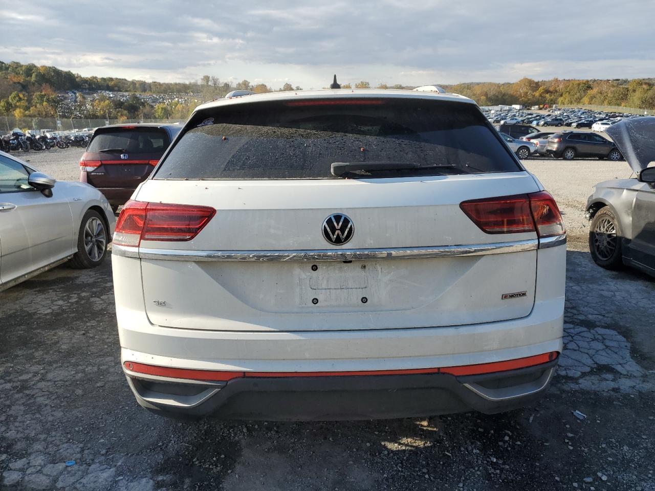 2020 Volkswagen Atlas Cross Sport Se - Фото 6