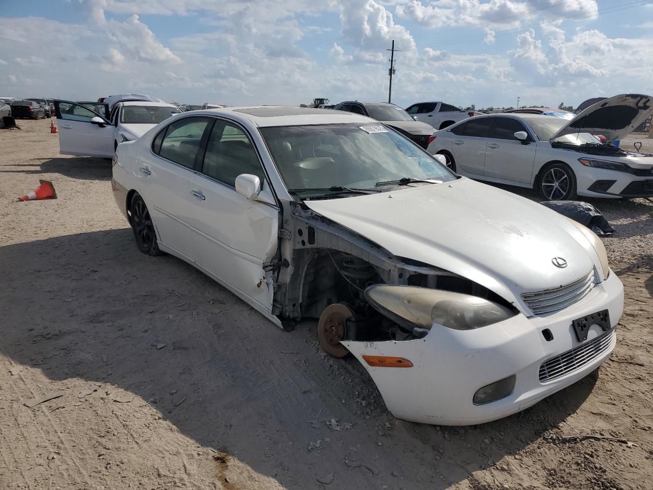 2004 Lexus Es 330 - Image 4