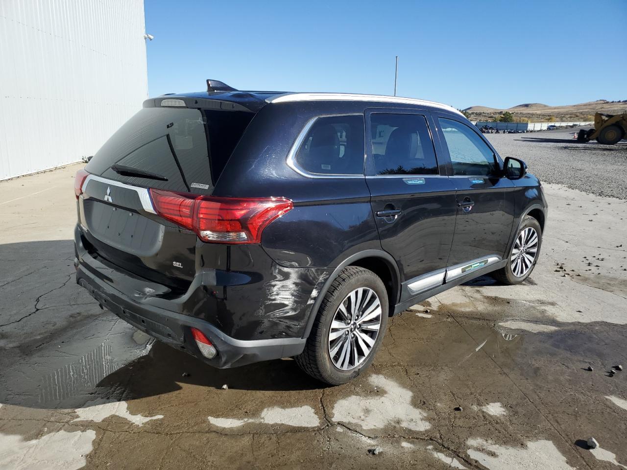 2020 Mitsubishi Outlander Se - Фото 3