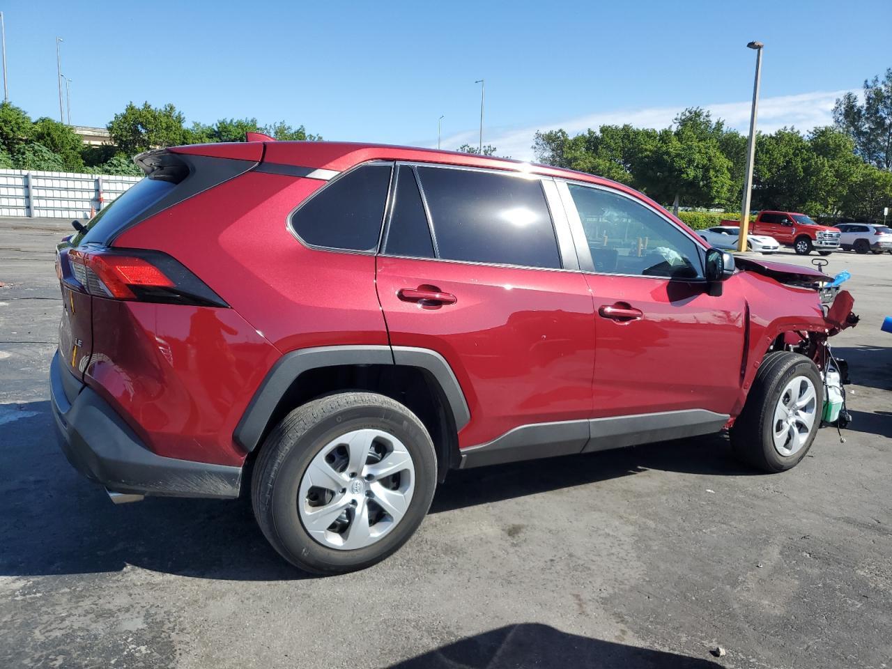 2022 Toyota Rav4 Le - Фото 3