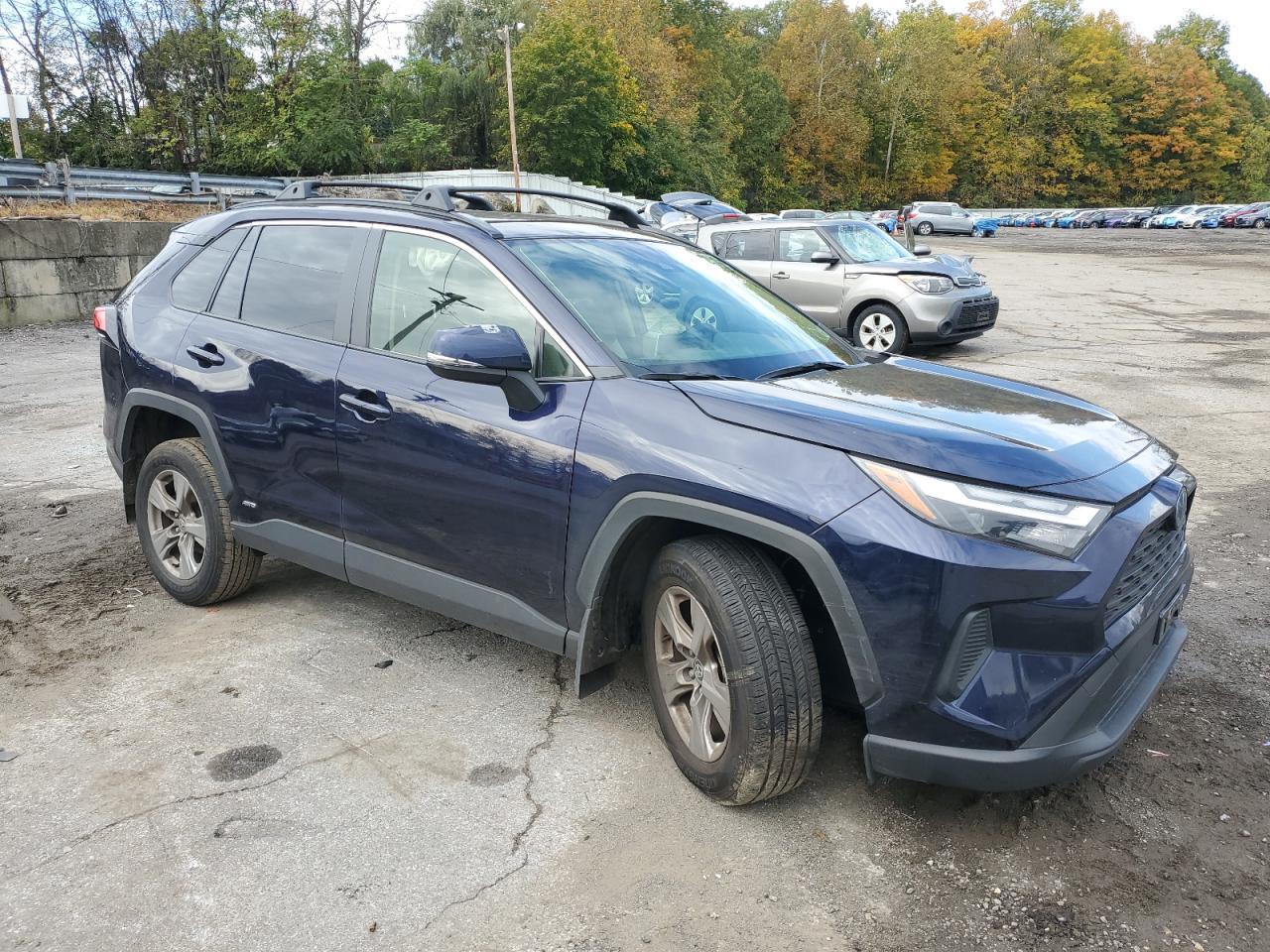 2023 Toyota Rav4 Xle - Фото 4