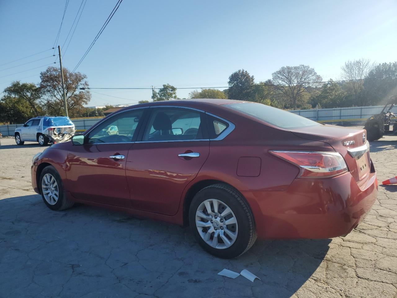 2013 Nissan Altima 2.5 - Фото 2