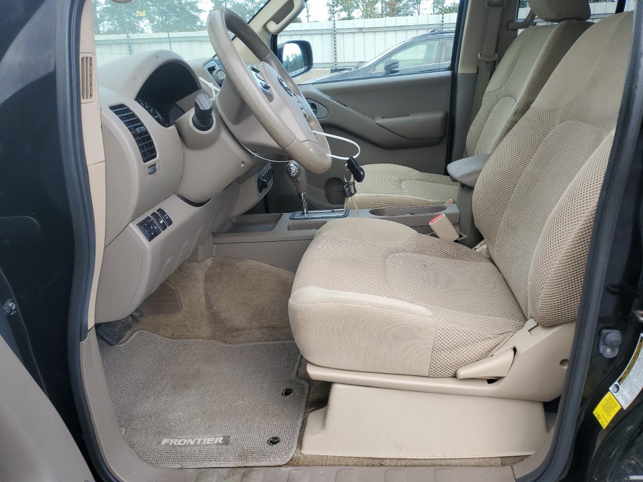 2014 Nissan Frontier S - Фото 7