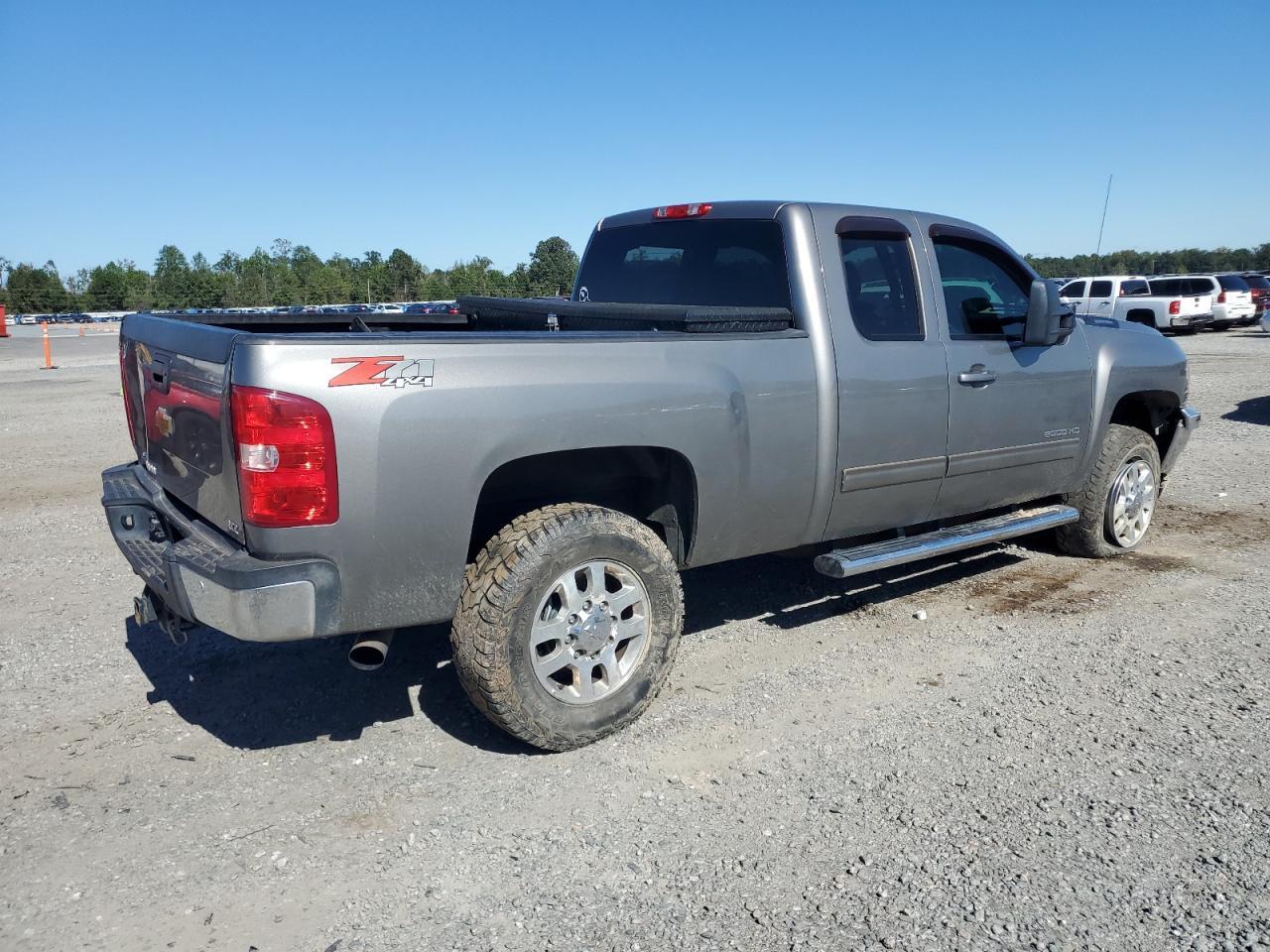 2012 Chevrolet Silverado K2500 Heavy Duty Ltz - Фото 3