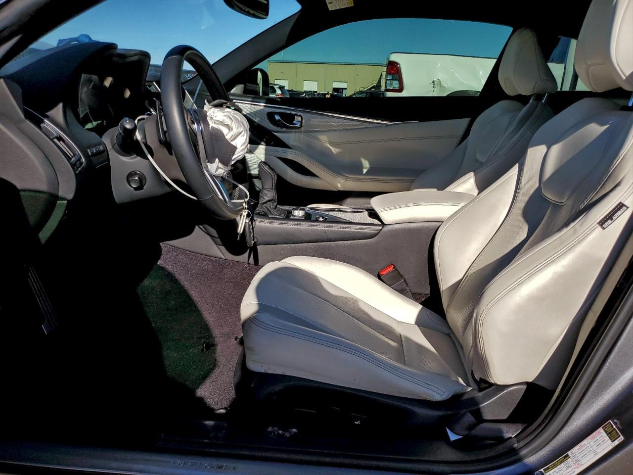 2018 Infiniti Q60 Red Sport 400 - Фото 7