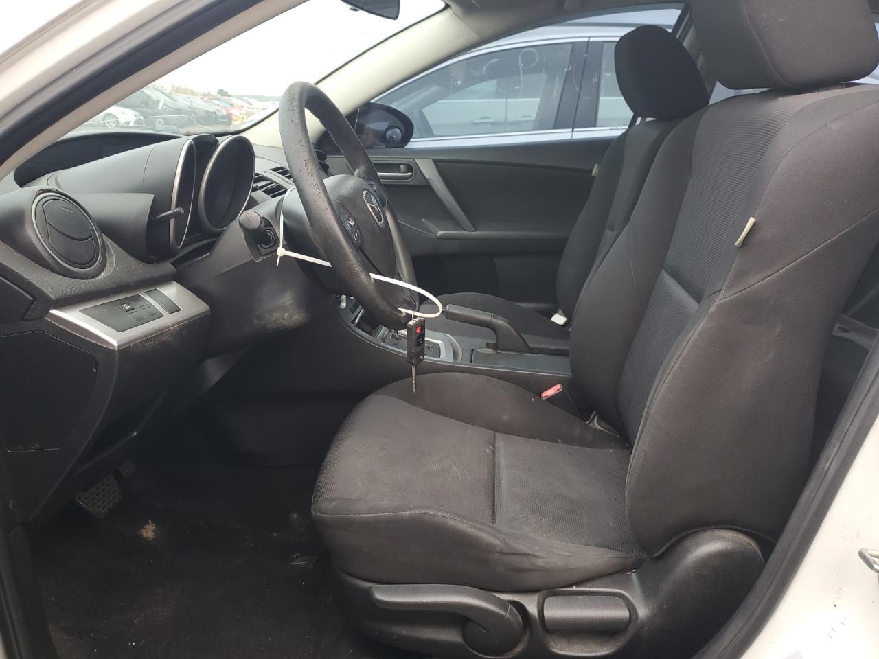 2010 Mazda 3 I - Image 7