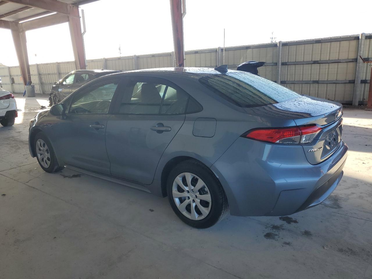 2022 Toyota Corolla Le - Фото 2