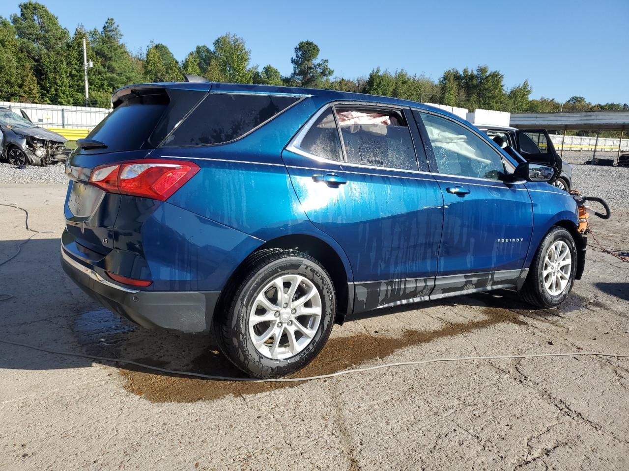2020 Chevrolet Equinox Lt - Фото 3
