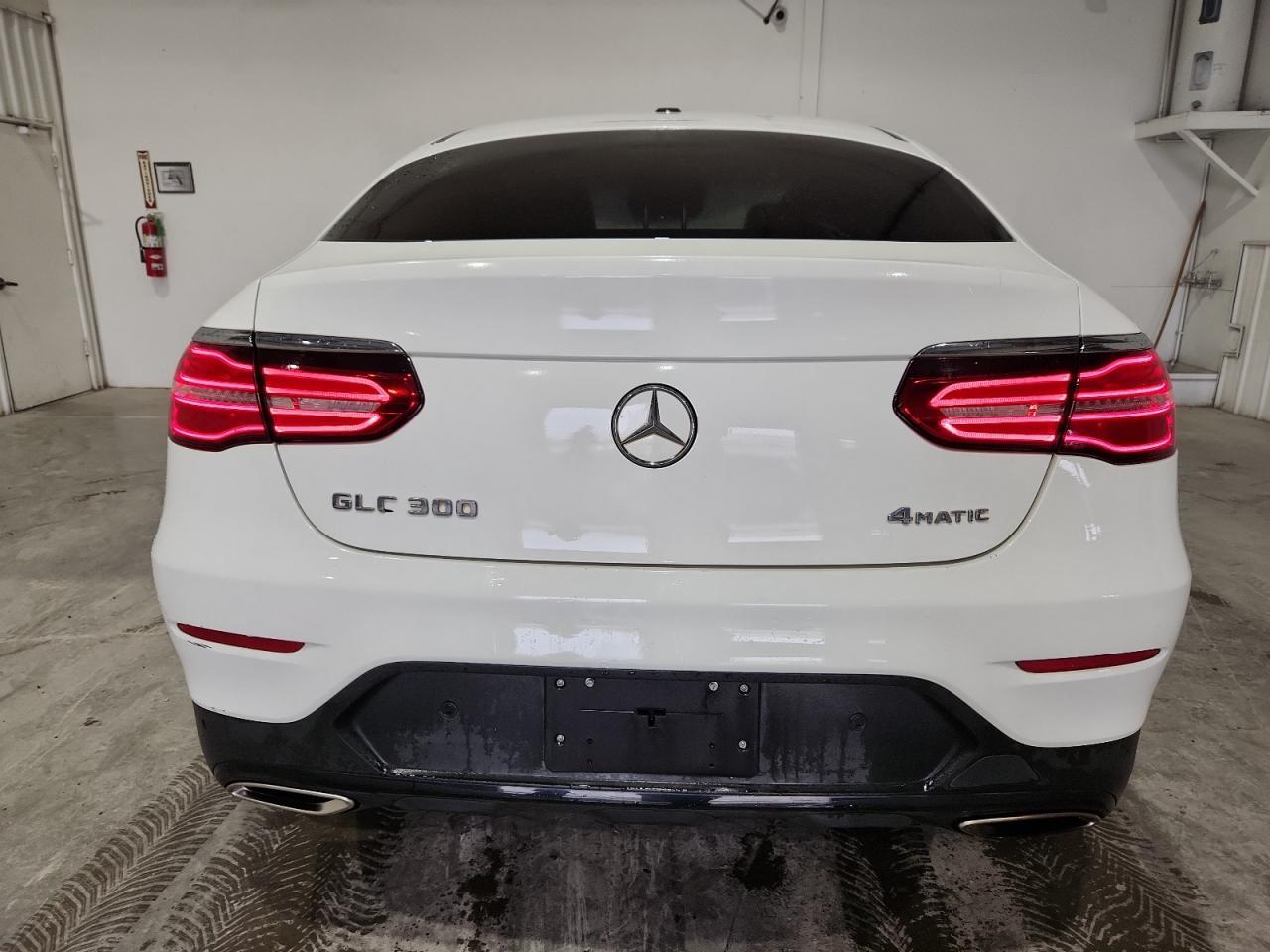 2017 Mercedes-Benz Glc Coupe 300 4Matic - Фото 6