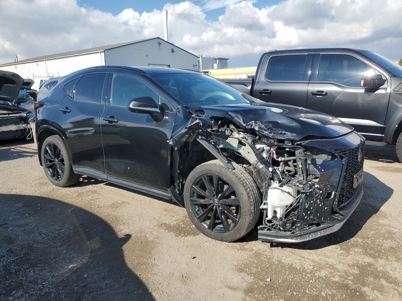 2022 Lexus Nx 350 - Image 4