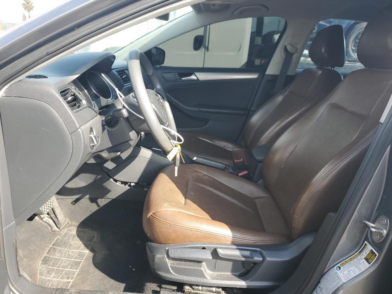 2017 Volkswagen Jetta S - Фото 7