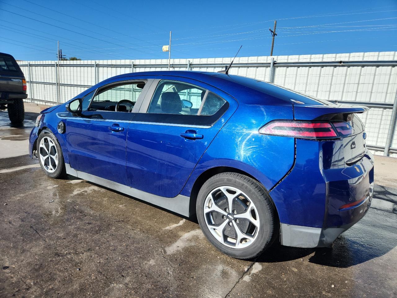 2013 Chevrolet Volt - Фото 2
