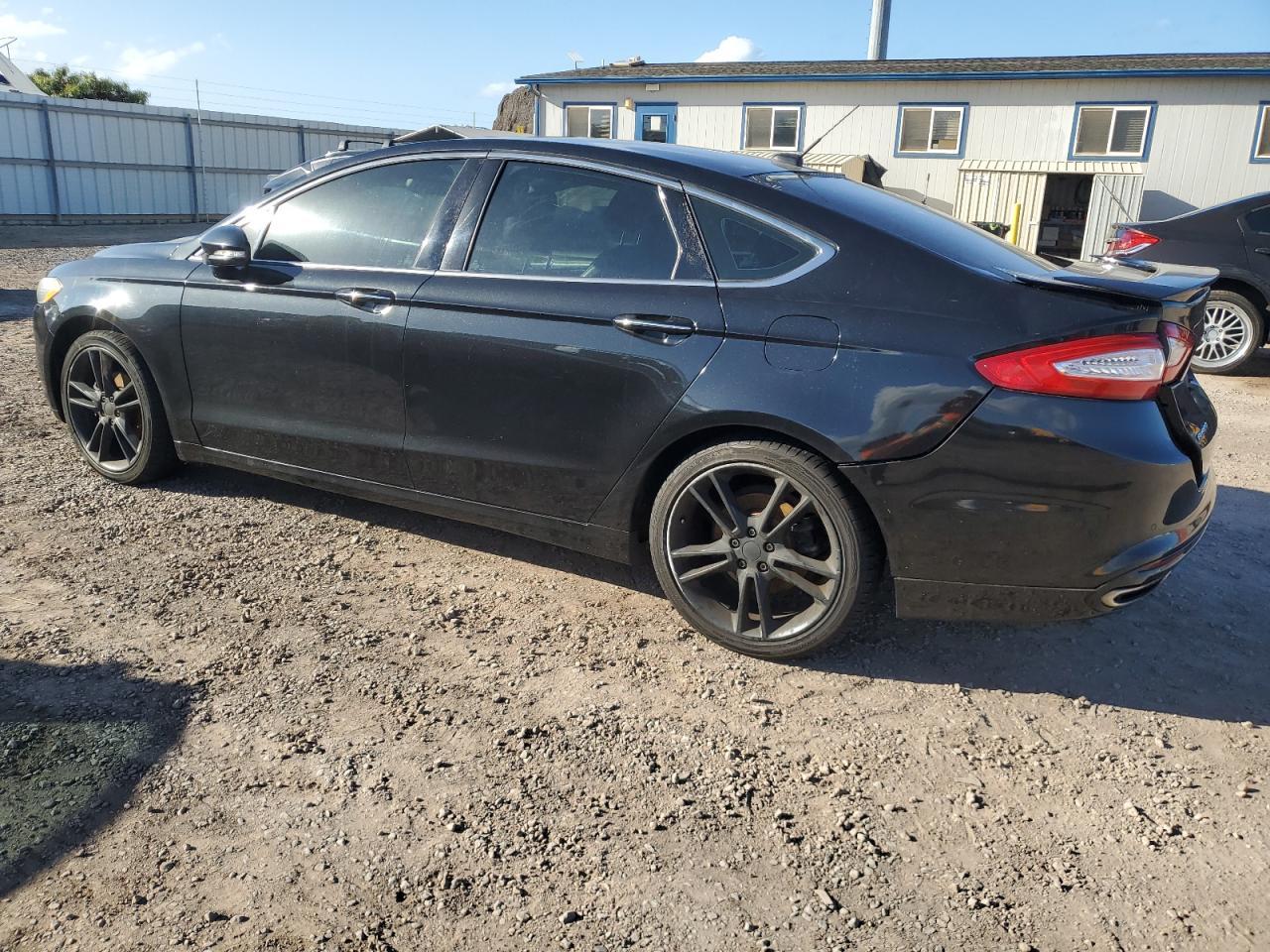 2014 Ford Fusion Titanium - Фото 2