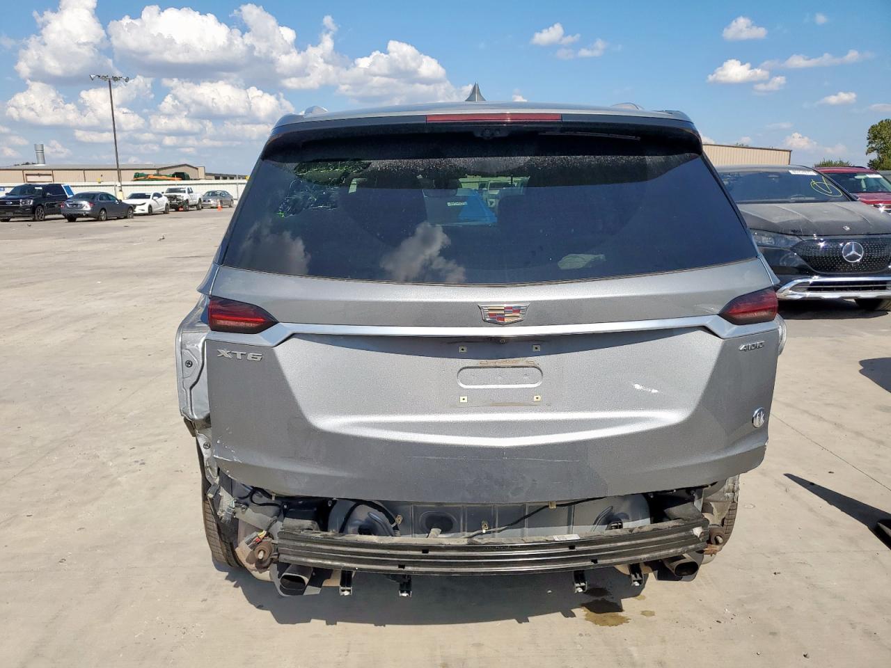 2024 Cadillac Xt6 Premium Luxury - Image 6