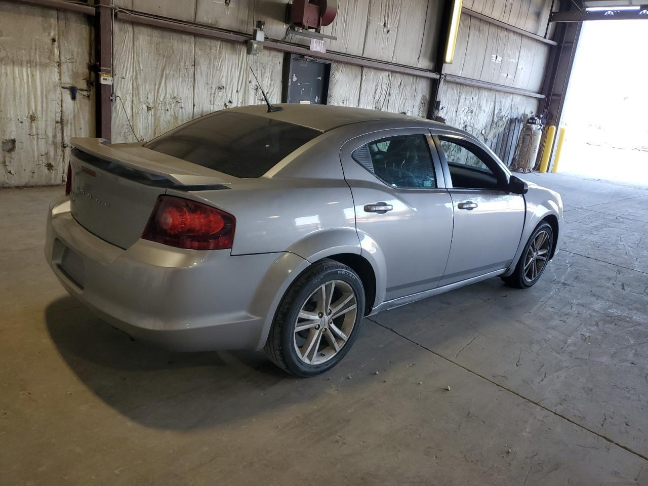 2014 Dodge Avenger Se - Фото 3