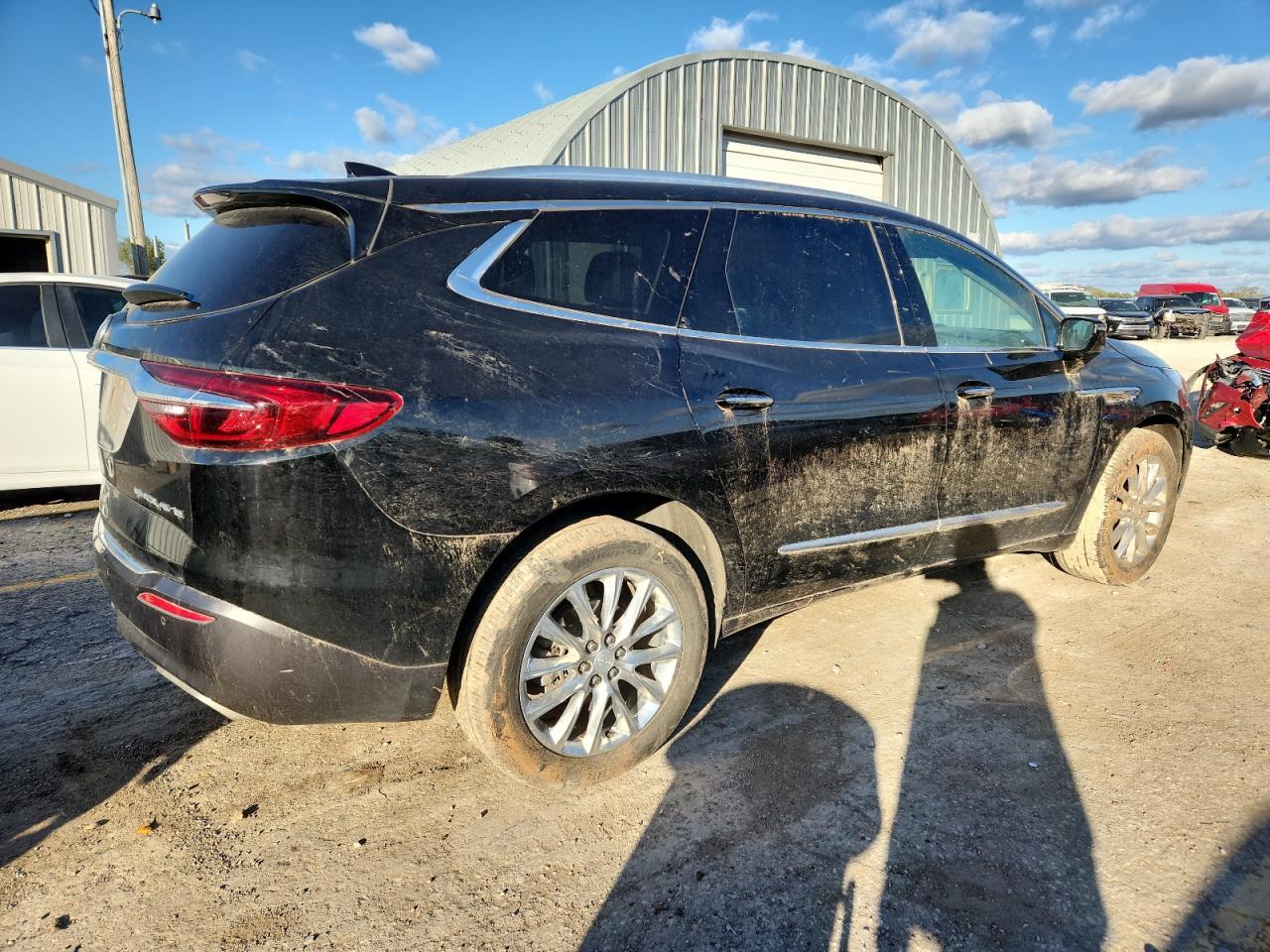 2019 Buick Enclave Essence - Image 3