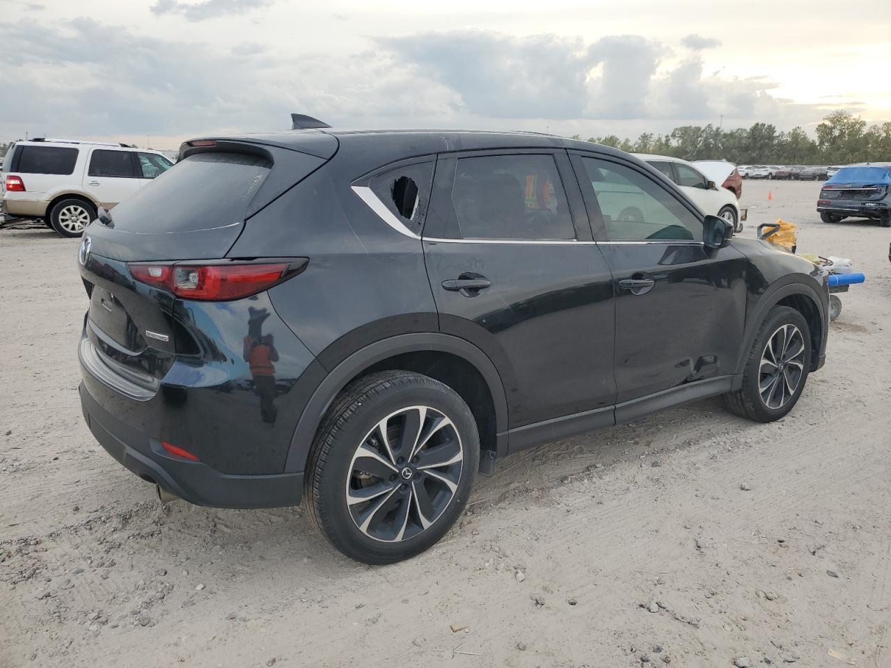 2023 Mazda Cx-5 Premium - Фото 3