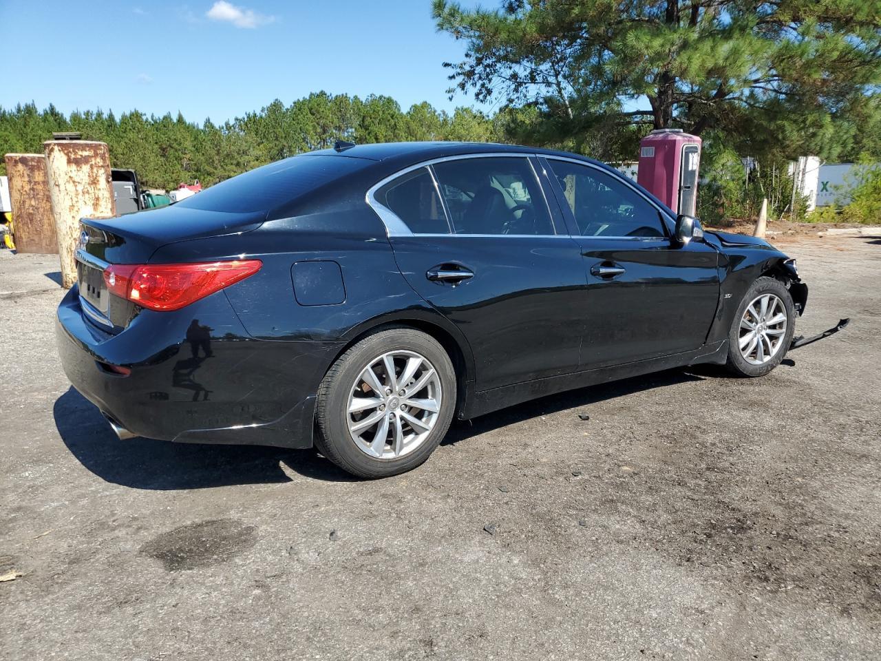 2017 Infiniti Q50 Premium - Фото 3