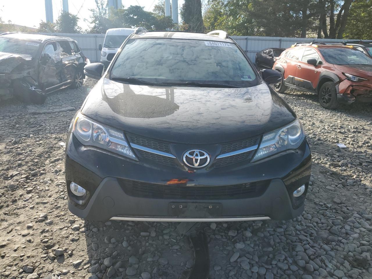 2015 Toyota Rav4 Limited - Image 5