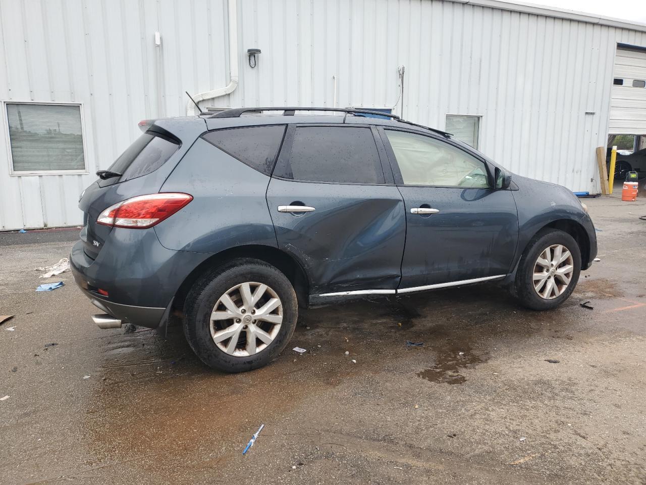 2011 Nissan Murano S - Image 3