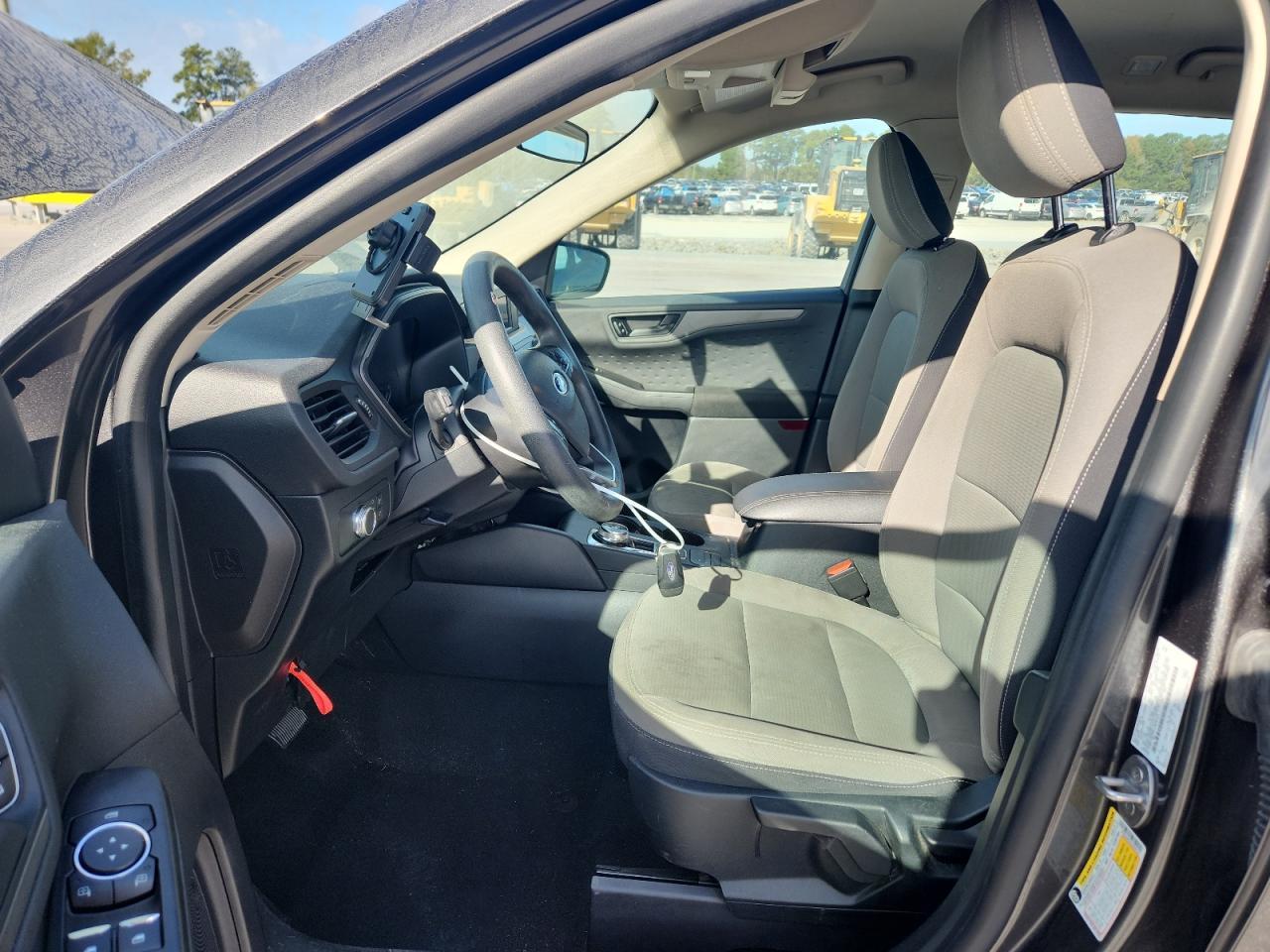 2020 Ford Escape S - Фото 7