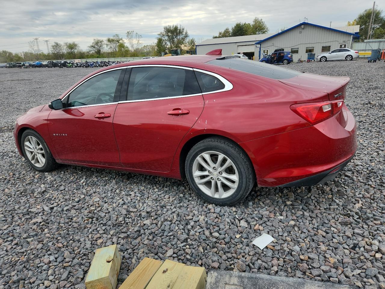 2016 Chevrolet Malibu Lt - Фото 2